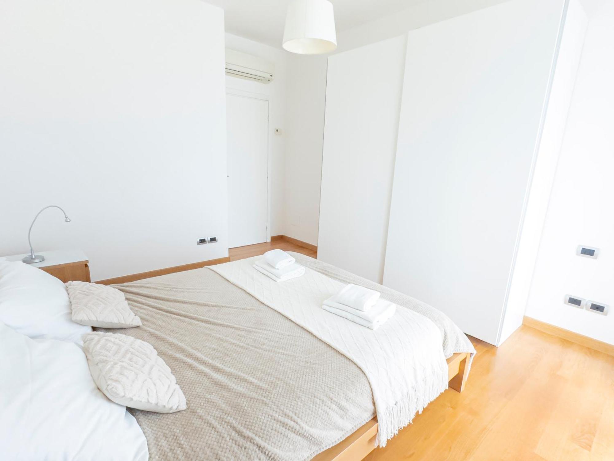 Luxury Apartment - Cesare Battisti 26A San Donato Milanese Buitenkant foto