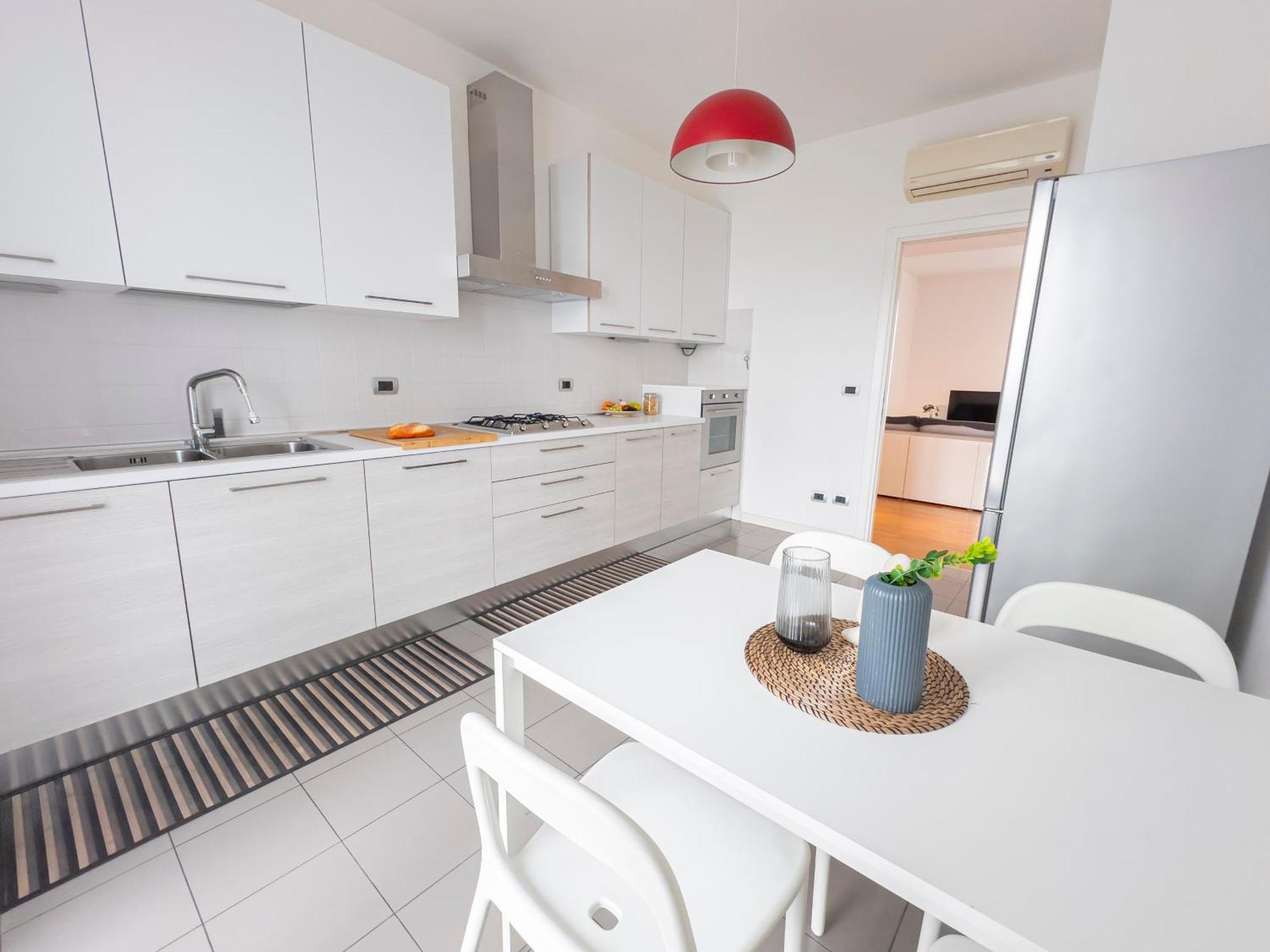 Luxury Apartment - Cesare Battisti 26A San Donato Milanese Buitenkant foto