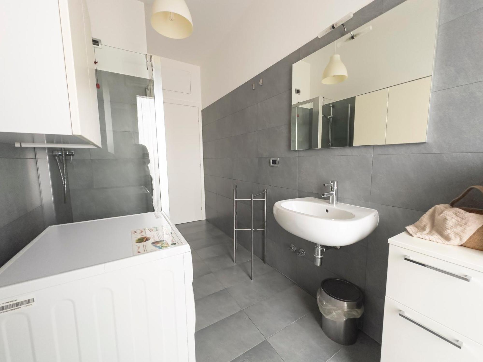 Luxury Apartment - Cesare Battisti 26A San Donato Milanese Buitenkant foto